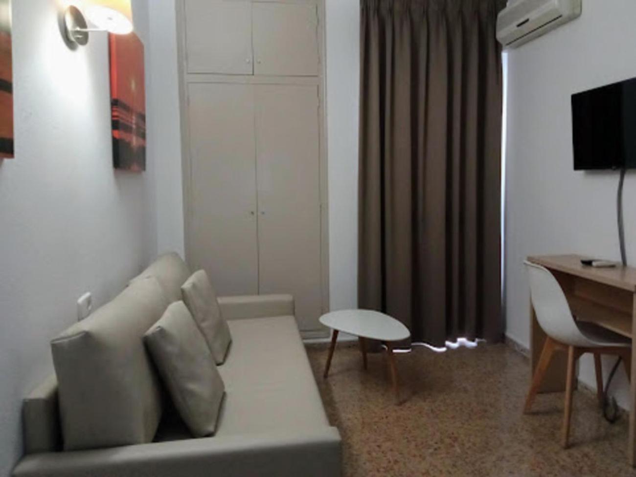 Apartamentos Orvay Sant Antoni de Portmany Екстериор снимка