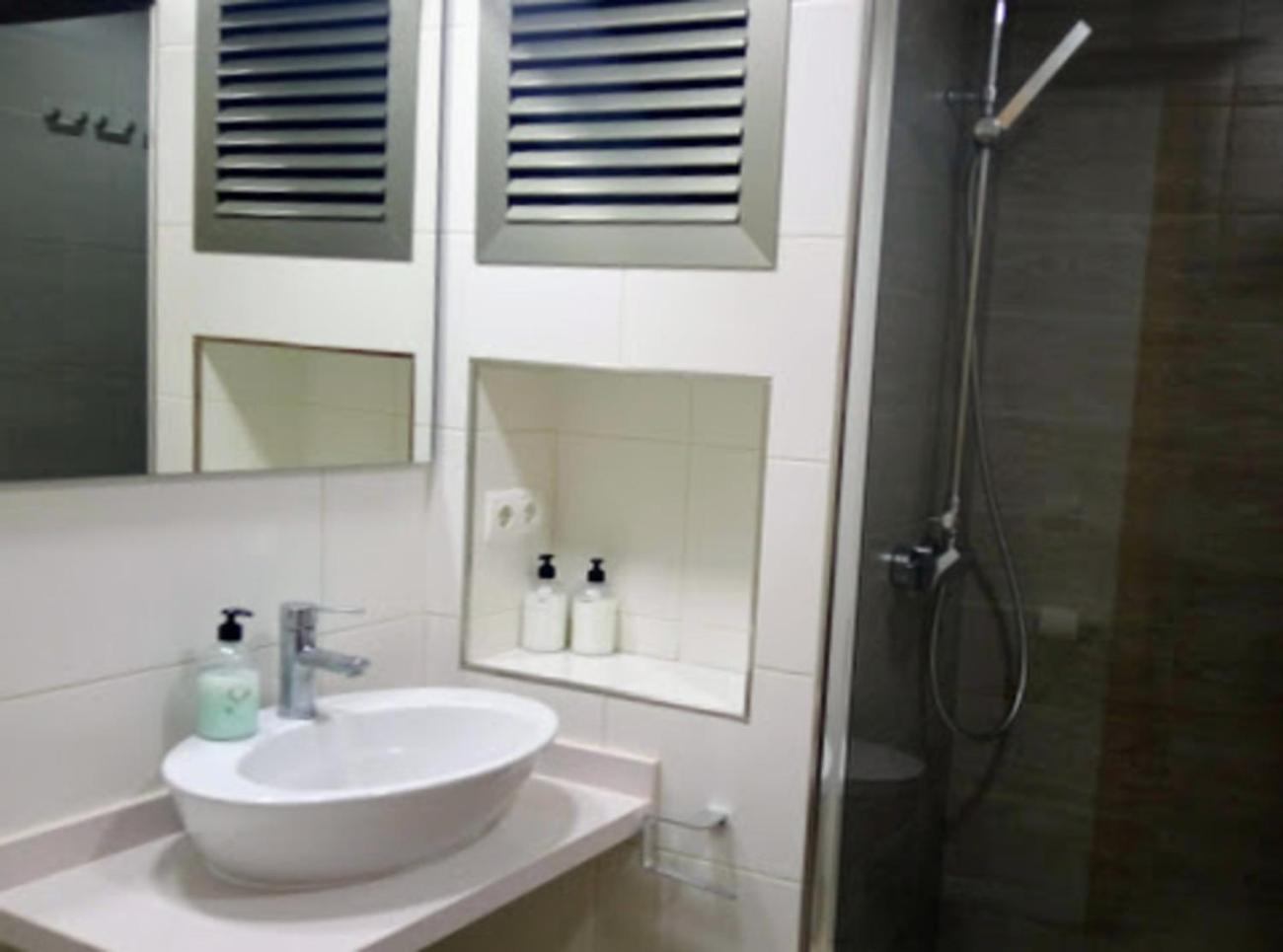 Apartamentos Orvay Sant Antoni de Portmany Екстериор снимка