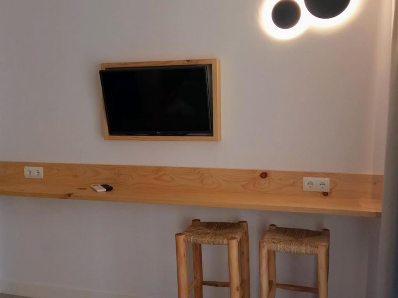 Apartamentos Orvay Sant Antoni de Portmany Екстериор снимка