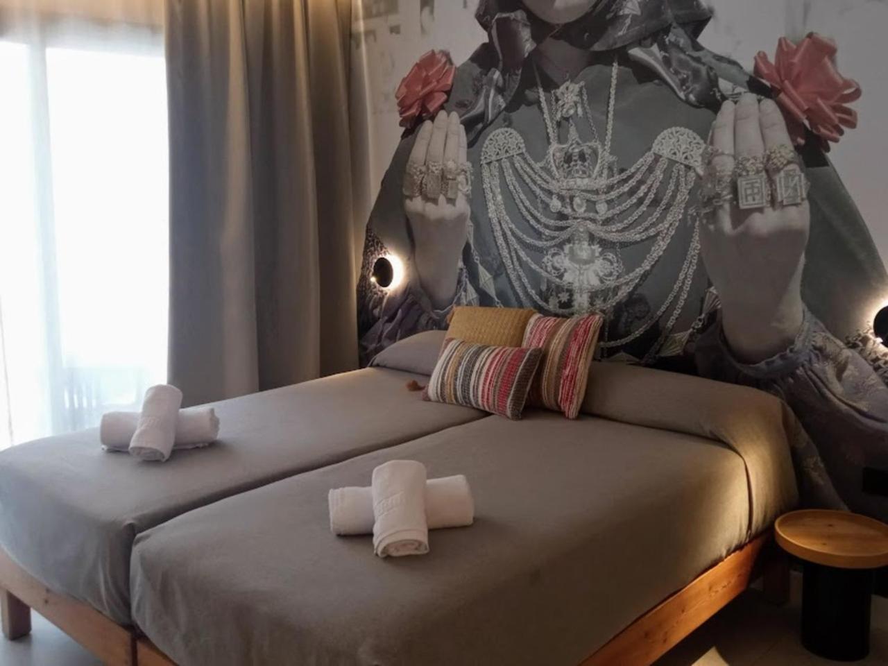 Apartamentos Orvay Sant Antoni de Portmany Екстериор снимка